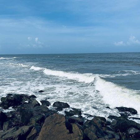 Chameleon Beach Resort, Cherai Коччи Экстерьер фото